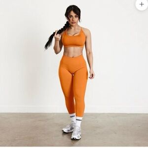 Vanquish Elevate Seamless Scrunch Petite Orange XS